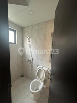 House for rent in Bandung, Indonesia · 3 rooms, 2 baths