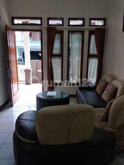 House for rent in Bandung, Indonesia · 3 rooms, 2 baths