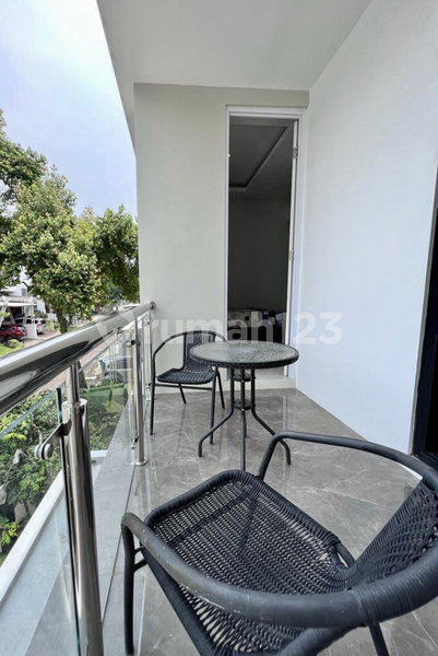 House for rent in South Jakarta, Indonesia · Cilandak · 5 rooms, 4 baths