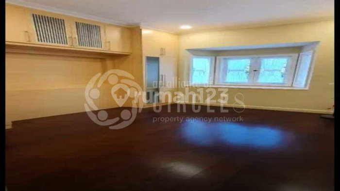 House for rent in Pamulang, Indonesia · Cilandak · 5 rooms, 3 baths