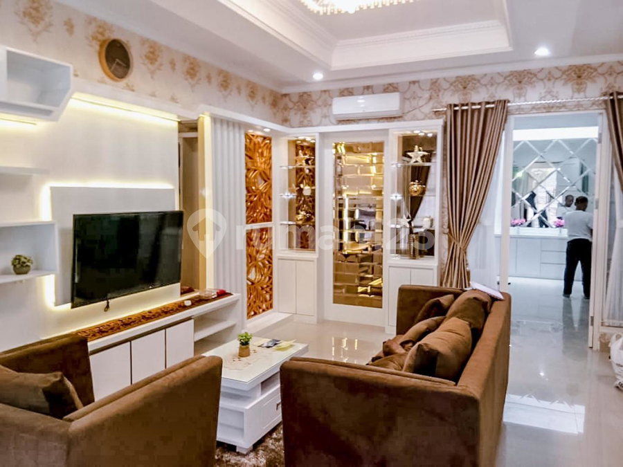 House for rent in Cikarang, Indonesia · 3 rooms, 2 baths