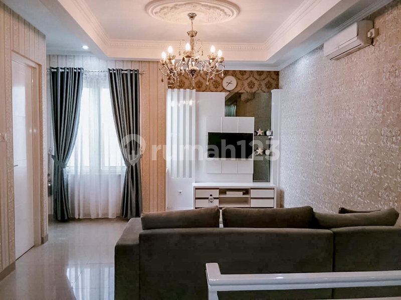 House for rent in Cikarang, Indonesia · 3 rooms, 2 baths