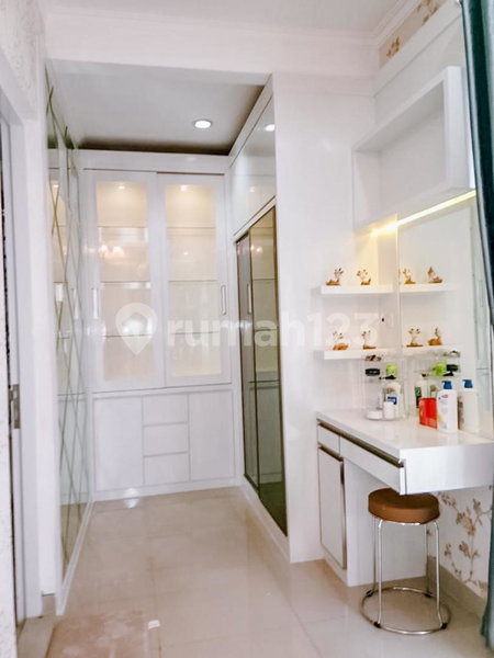 House for rent in Cikarang, Indonesia · 3 rooms, 2 baths