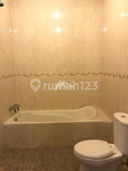 House for rent in Cikarang, Indonesia · 2 rooms, 1 bath