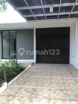 House for rent in Bandung, Indonesia · 3 rooms, 3 baths