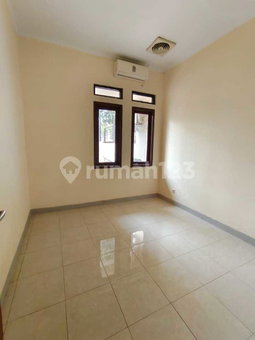 House for rent in Kuta, Indonesia · 3 rooms, 2 baths