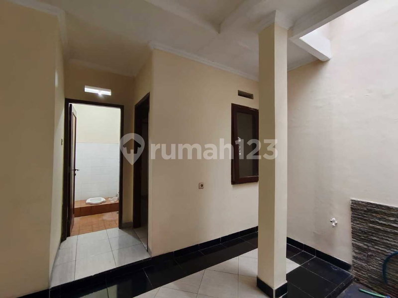 House for rent in Kuta, Indonesia · 3 rooms, 2 baths