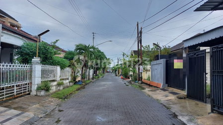 House for rent in Semarang, Indonesia · 3 rooms, 1 bath