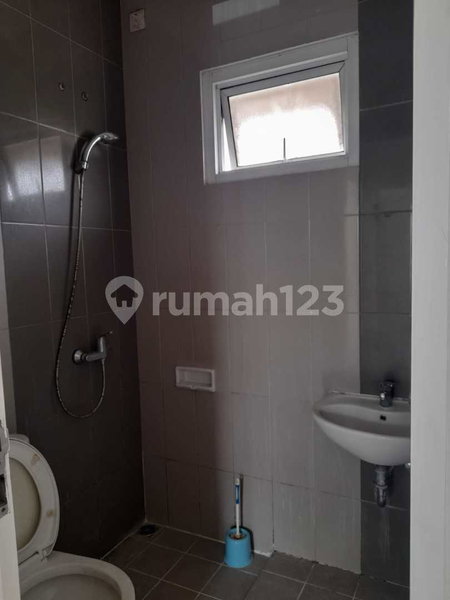 House for rent in Bekasi, Indonesia · 3 rooms, 2 baths