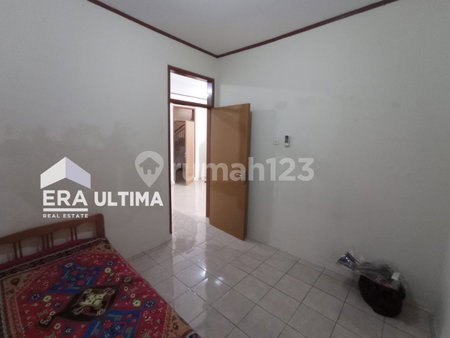 House for rent in Bandung, Indonesia · 3 rooms, 2 baths
