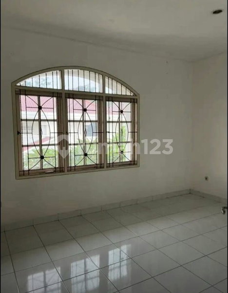 House for rent in Pamulang, Indonesia · East Ciputat · 2 rooms, 2 baths