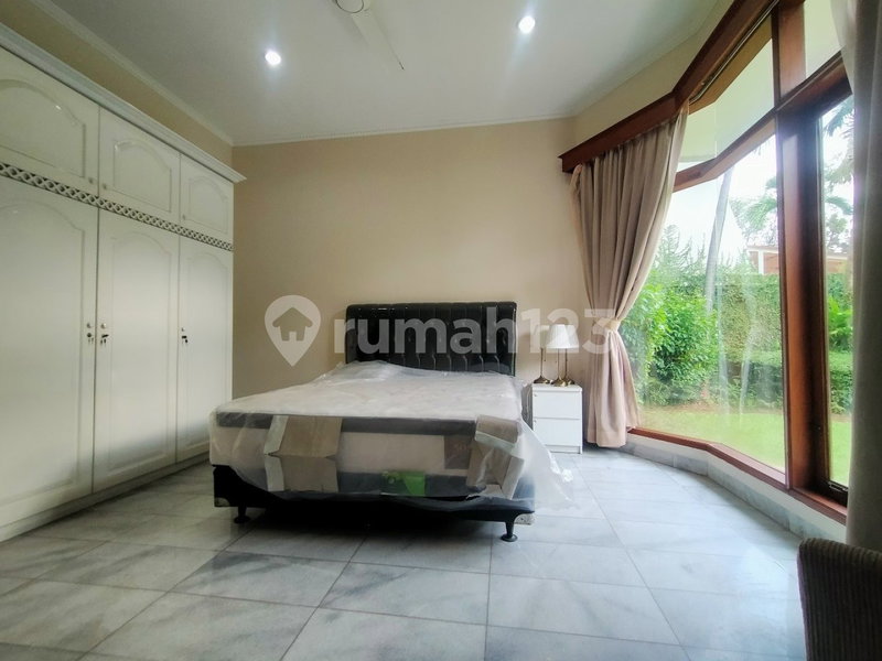 House for rent in Bandung, Indonesia · 6 rooms, 5 baths