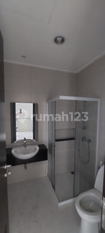 House for rent in North Jakarta, Indonesia · Penjaringan · 3 rooms, 3 baths