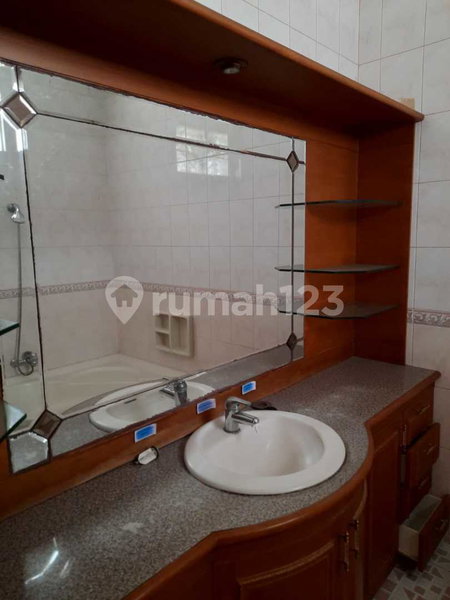 House for rent in Bandung, Indonesia · 4 rooms, 3 baths