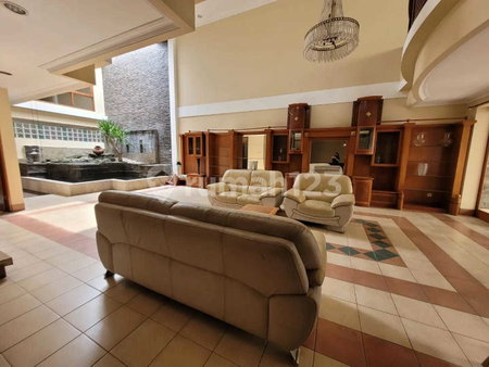 House for rent in Bandung, Indonesia · 4 rooms, 3 baths