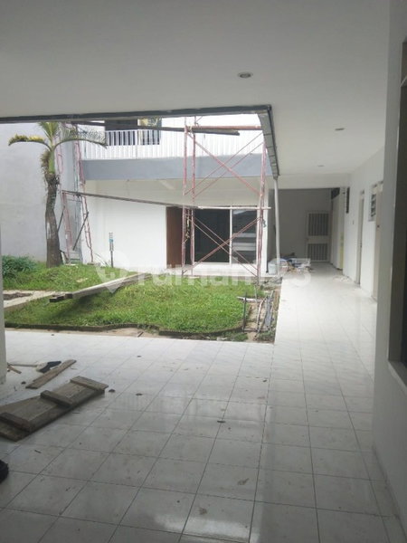 House for rent in Bandung, Indonesia · 7 rooms, 6 baths