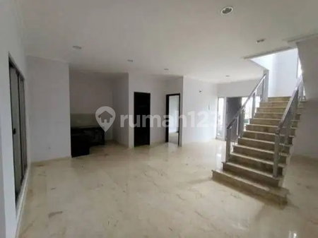 House for rent in Bandung, Indonesia · 3 rooms, 3 baths