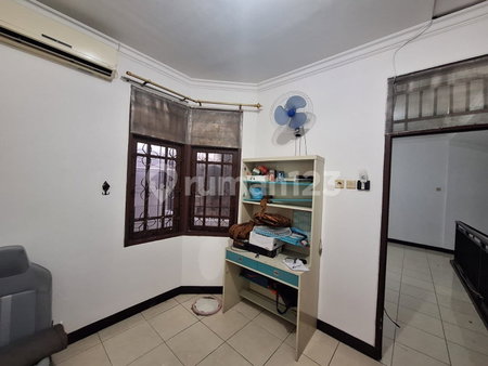 House for rent in Cikarang, Indonesia · 3 rooms, 3 baths