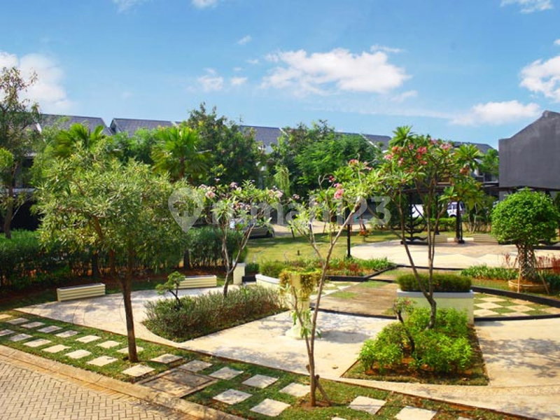 House for rent in Tangerang, Indonesia · Sukasari · 4 rooms, 3 baths