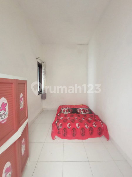 House for rent in Bandung, Indonesia · 2 rooms, 1 bath