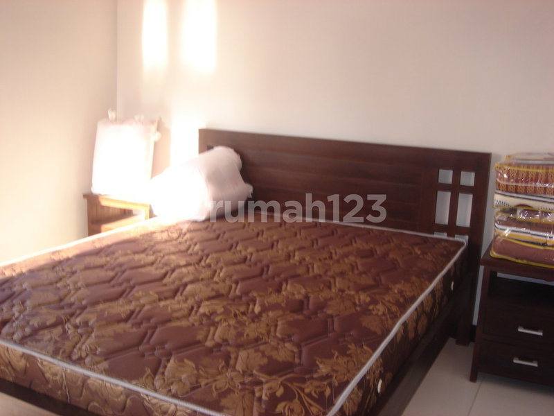 House for rent in Tangerang, Indonesia · Sukasari · 3 rooms, 2 baths