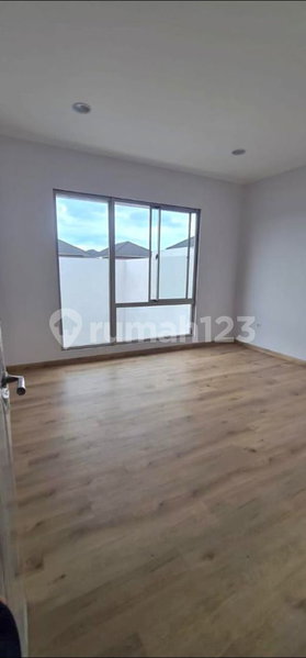 House for rent in North Jakarta, Indonesia · 4 rooms, 4 baths