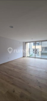 House for rent in North Jakarta, Indonesia · 4 rooms, 4 baths