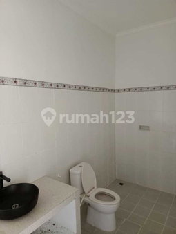 House for rent in Tangerang, Indonesia · Gading Serpong · 2 rooms, 2 baths