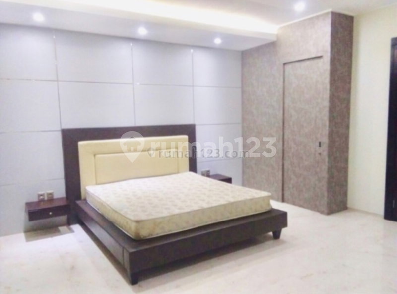 House for rent in Cikarang, Indonesia · 3 rooms, 3 baths