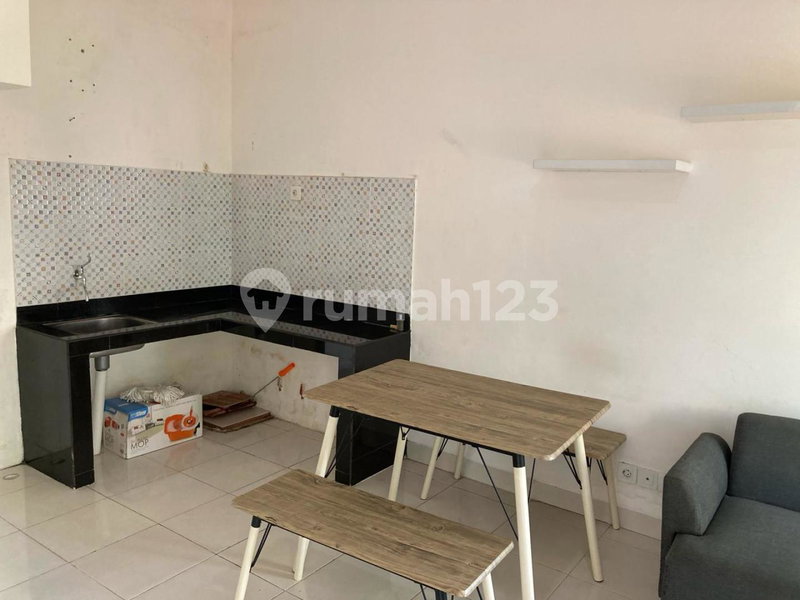 House for rent in Surabaya, Indonesia · 2 rooms, 2 baths