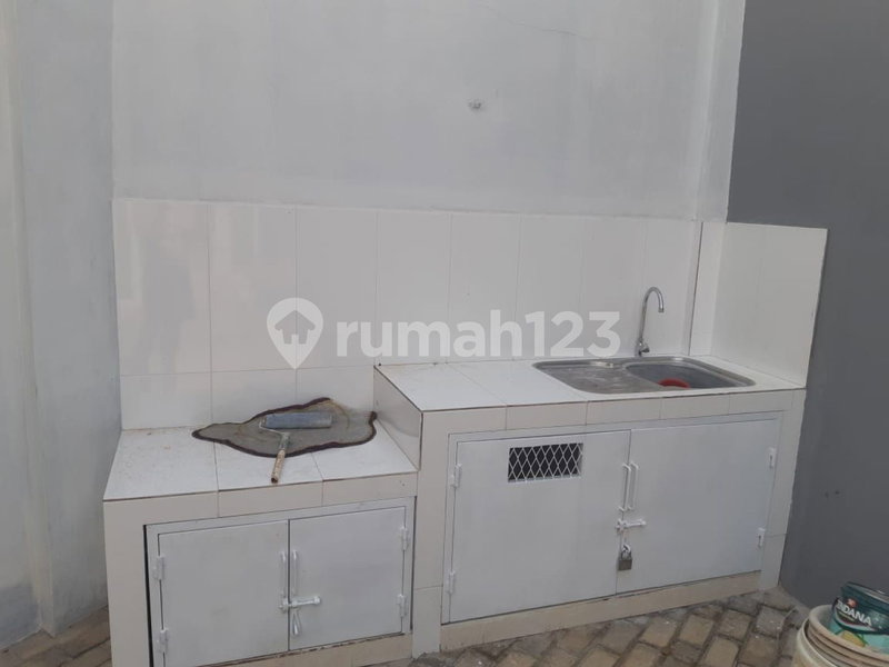 House for rent in Cikarang, Indonesia · 3 rooms, 2 baths