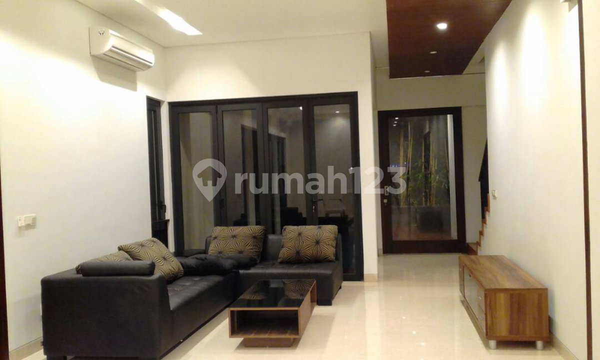 House in Cinere, Indonesia