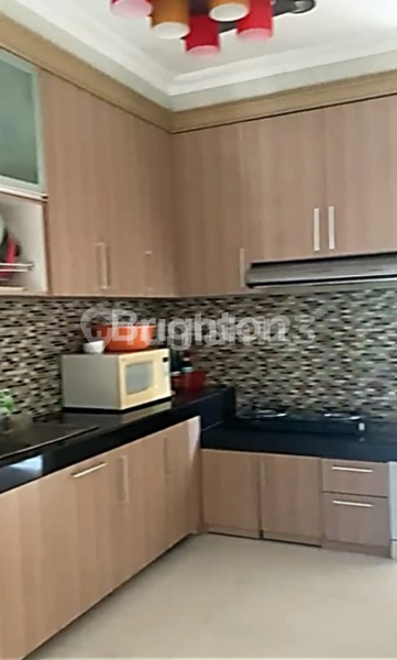 House for rent in Denpasar, Indonesia · Pedungan · 5 rooms, 4 baths