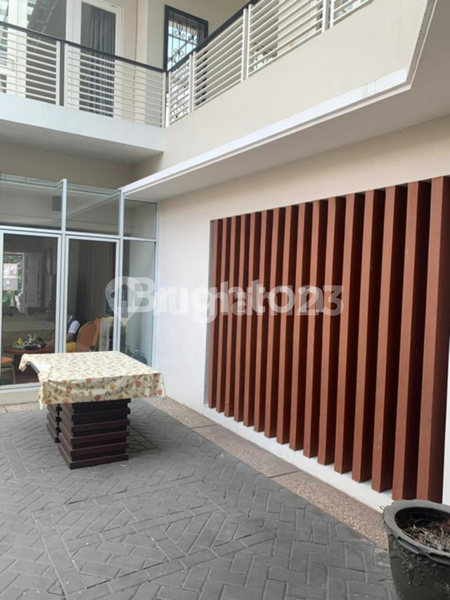 House for rent in Denpasar, Indonesia · Pedungan · 5 rooms, 4 baths