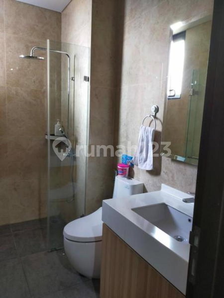House for rent in Cikarang, Indonesia · 5 rooms, 2 baths