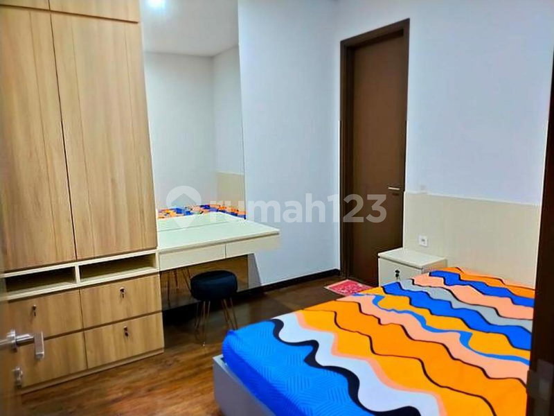 House for rent in Cikarang, Indonesia · 5 rooms, 2 baths