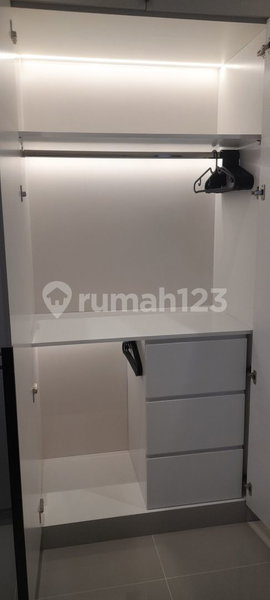 House for rent in Tangerang, Indonesia · Riding · 3 rooms, 2 baths