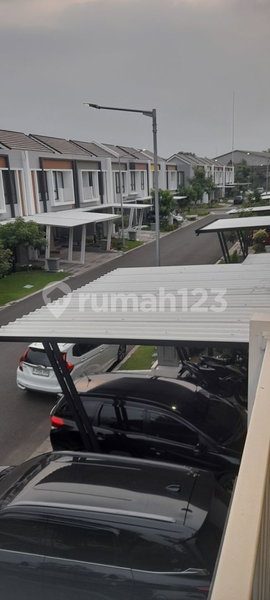 House for rent in Tangerang, Indonesia · Riding · 3 rooms, 2 baths