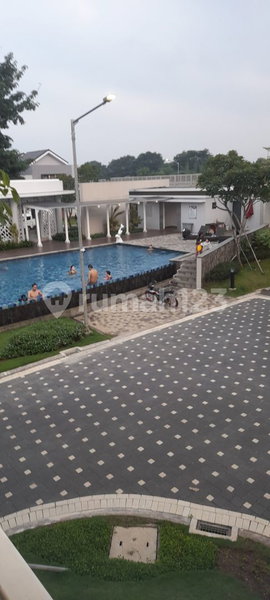 House for rent in Tangerang, Indonesia · Riding · 3 rooms, 2 baths