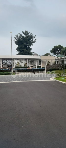 House for rent in Tangerang, Indonesia · Riding · 3 rooms, 2 baths
