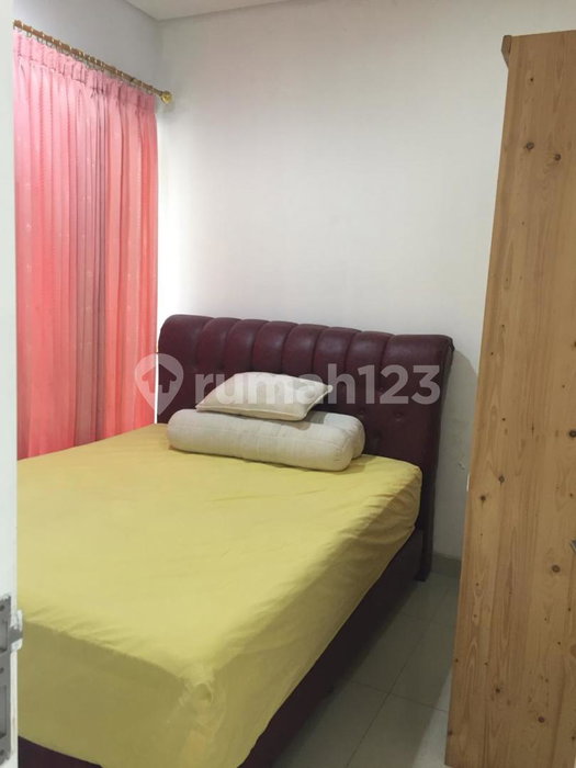 House for rent in Surabaya, Indonesia · 3 rooms, 2 baths