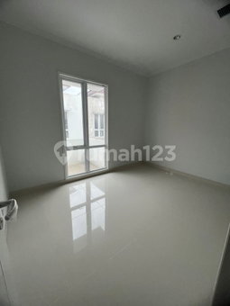 House for rent in North Jakarta, Indonesia · Penjaringan · 4 rooms, 3 baths