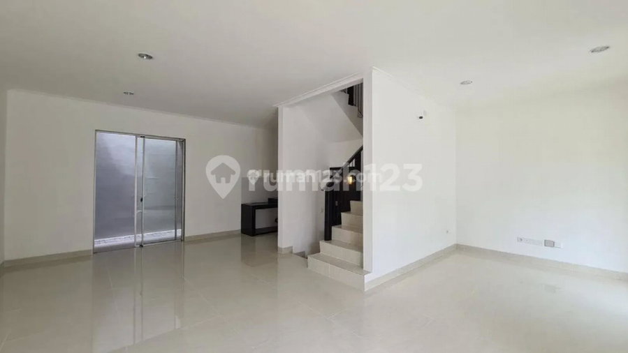 House for rent in North Jakarta, Indonesia · Penjaringan · 3 rooms, 2 baths
