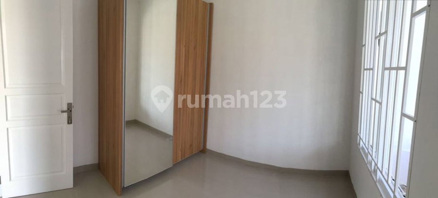 House for rent in Bekasi, Indonesia · 3 rooms, 3 baths