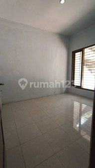 House for rent in Bekasi, Indonesia · Pekayon · 2 rooms, 2 baths