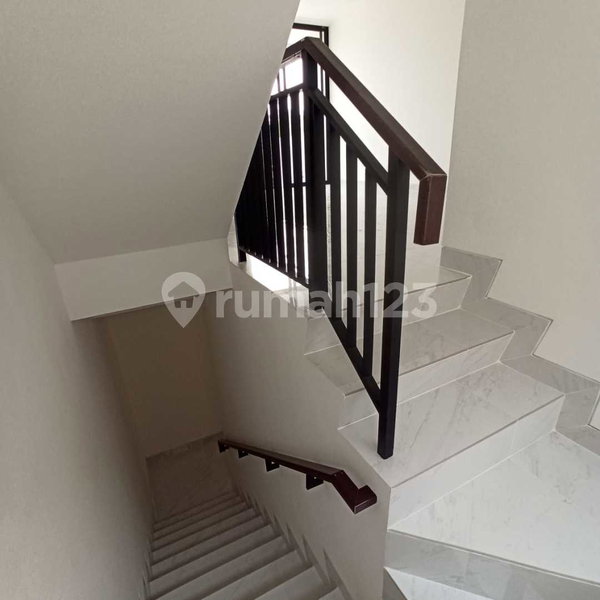 House for rent in Bandung, Indonesia · 3 rooms, 3 baths