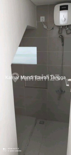 House for rent in Surabaya, Indonesia · 4 rooms, 3 baths