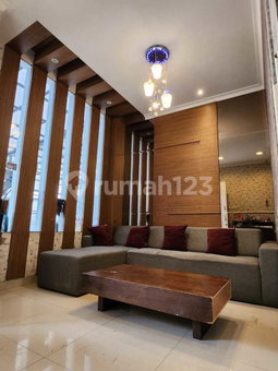 House for rent in Semarang, Indonesia · 3 rooms, 3 baths