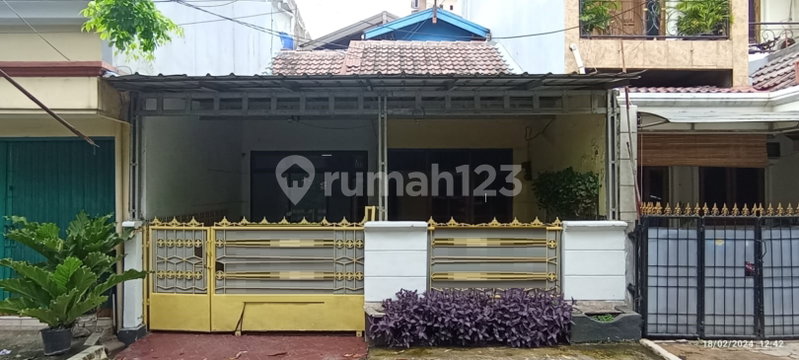 House for rent in Cikarang, Indonesia · 4 rooms, 2 baths