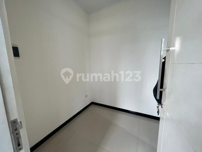 House for rent in Bandung, Indonesia · 3 rooms, 2 baths